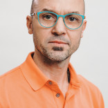 MacQuarie, Julius-Cezar 